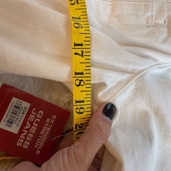 NWT Vintage Guess Jeans White Denim Crop Belted Jacket sz Medium - Picture 7 of 8